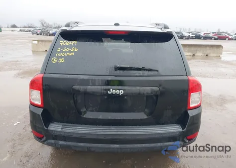 2013 Jeep Compass Sport z USA, uszkodzony, nr VIN 1C4NJCBA1DD102657